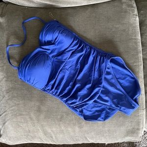 La Blanca One Piece Swimsuit